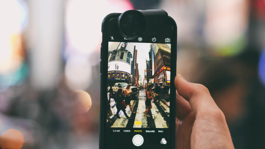 Searching for products online by text could be supplanted by image search, according to experts