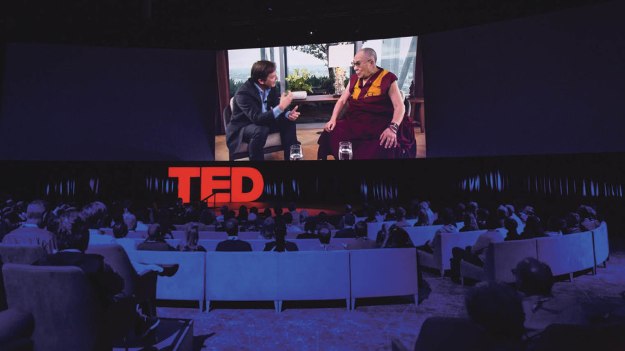 designing-an-immersive-brand-experience