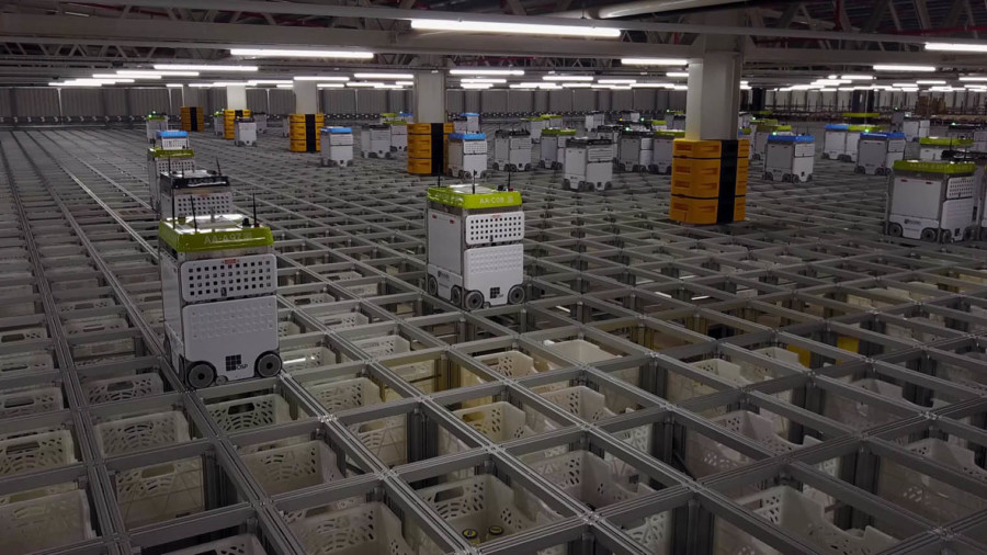 Robots in Ocado's distribution centre