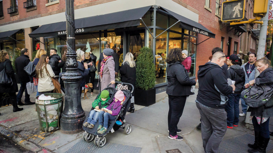 Shoppers outside Marc Jacobs in New York