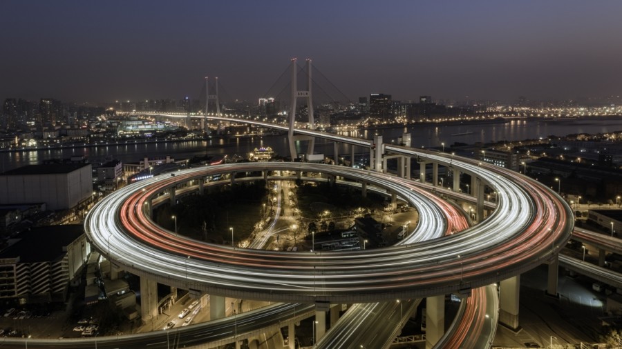 Shanghai, elevated view of Nanpu bridge