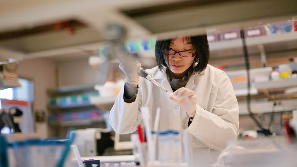 china-vs-india-the-fight-for-pharma-supremacy