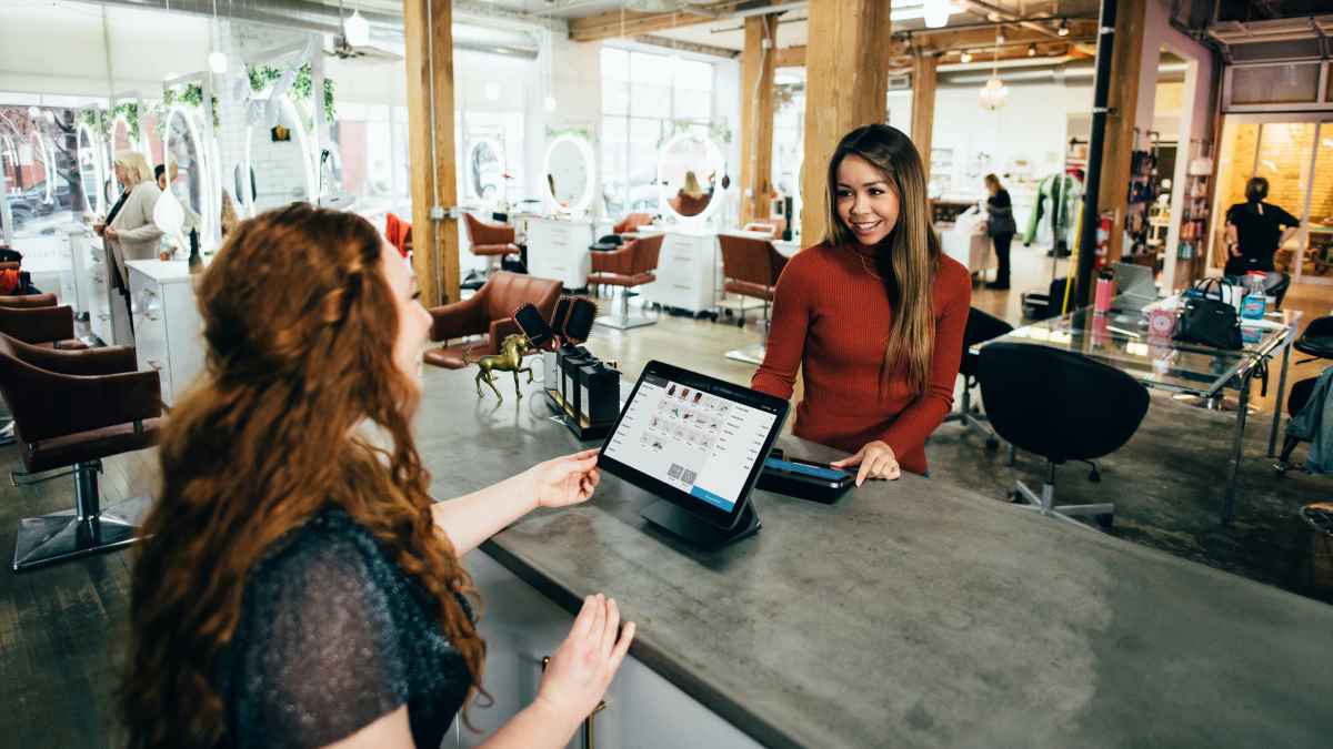 how-the-customer-experience-is-uniting-human-interaction-with-tech-touchpoints