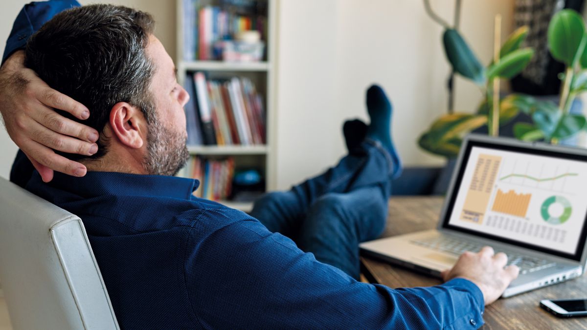 remote-control-the-rise-of-the-hybrid-ceo